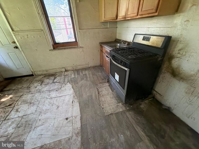 1318 W ALLEGHENY AVE, Philadelphia, PA 19132