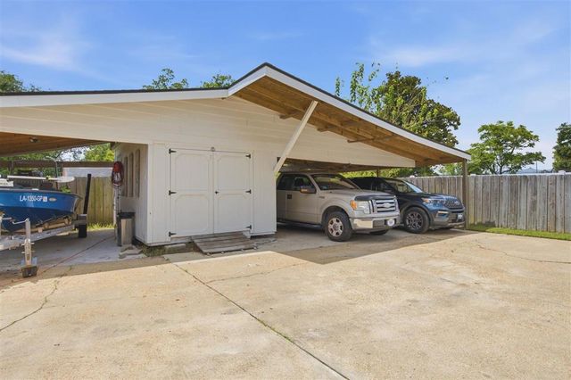 318 Ashland Street, Lake Charles, LA 70605