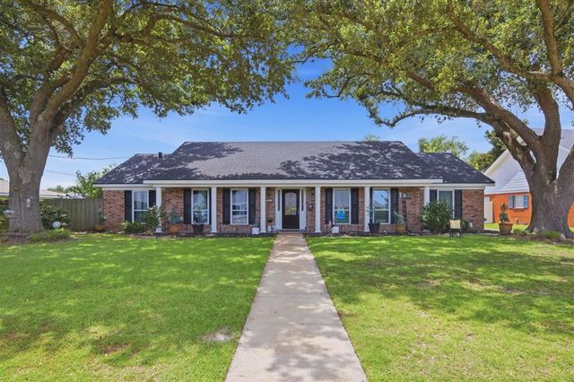 318 Ashland Street, Lake Charles, LA 70605