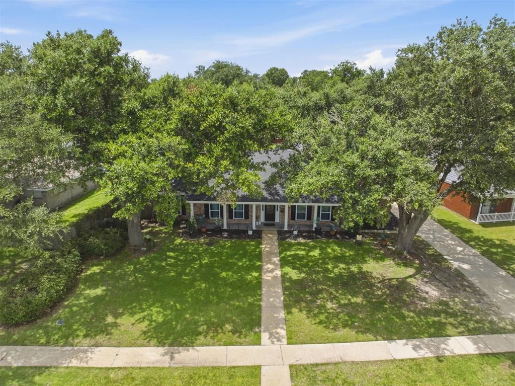 318 Ashland Street, Lake Charles, LA 70605