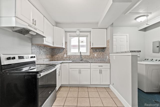 26565 Brush Street, Madison Heights, MI 48071