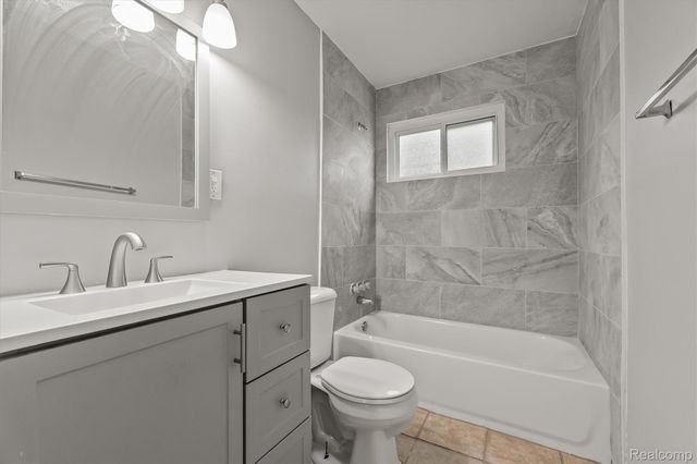 26565 Brush Street, Madison Heights, MI 48071