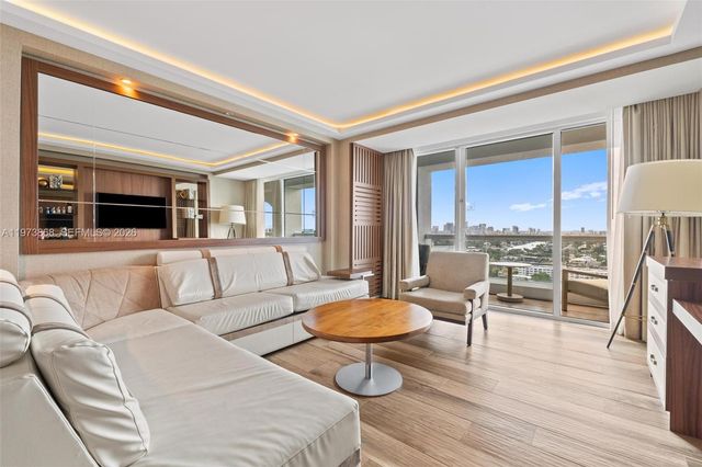 551 N Fort Lauderdale Beach Blvd R1803, Fort Lauderdale, FL 33304