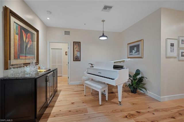 9305 La Playa CT # 1611, Bonita Springs, FL 34135