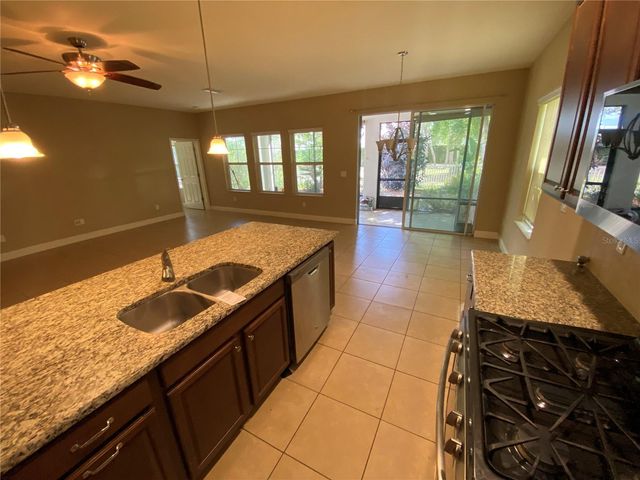 532 MANNS HARBOR DRIVE, Apollo Beach, FL 33572