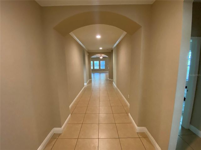 532 MANNS HARBOR DRIVE, Apollo Beach, FL 33572