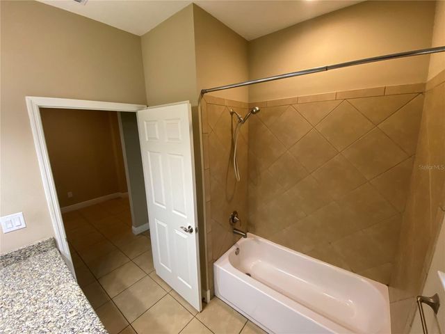 532 MANNS HARBOR DRIVE, Apollo Beach, FL 33572