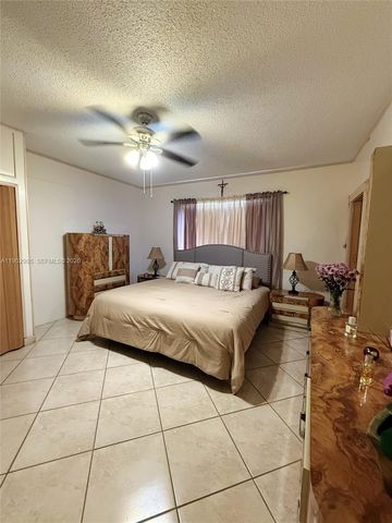 1835 SW 10th Street, Miami, FL 33135