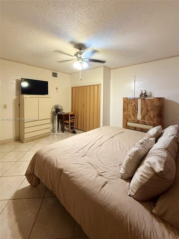 1835 SW 10th Street, Miami, FL 33135