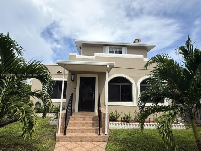 1835 SW 10th Street, Miami, FL 33135