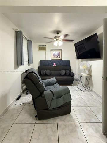 1835 SW 10th Street, Miami, FL 33135