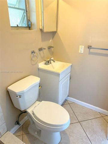 1835 SW 10th Street, Miami, FL 33135