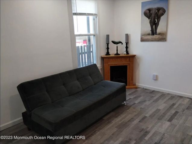8 Surf Street, Sea Bright, NJ 07760