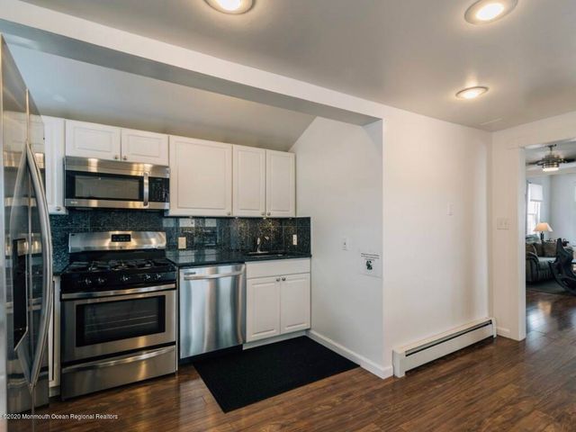8 Surf Street, Sea Bright, NJ 07760