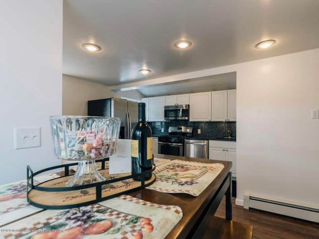 8 Surf Street, Sea Bright, NJ 07760