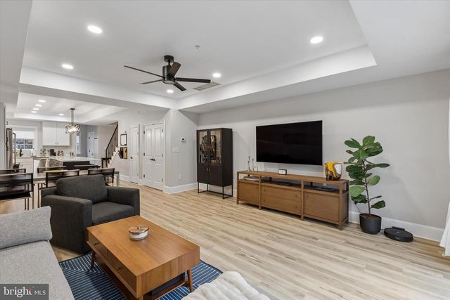 216 WENDOVER ST, Philadelphia, PA 19128