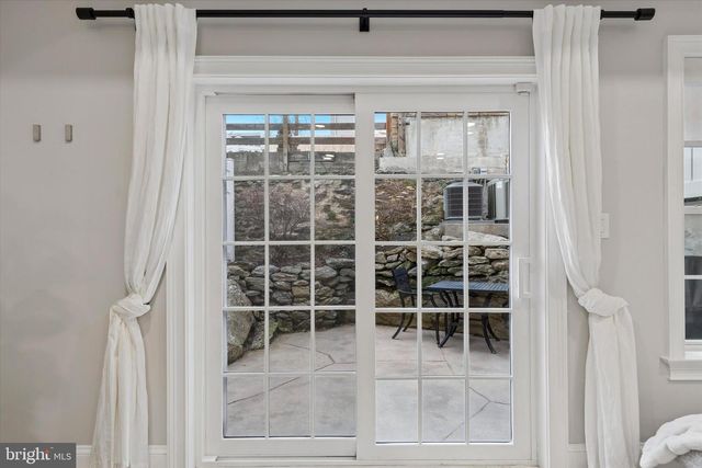 216 WENDOVER ST, Philadelphia, PA 19128