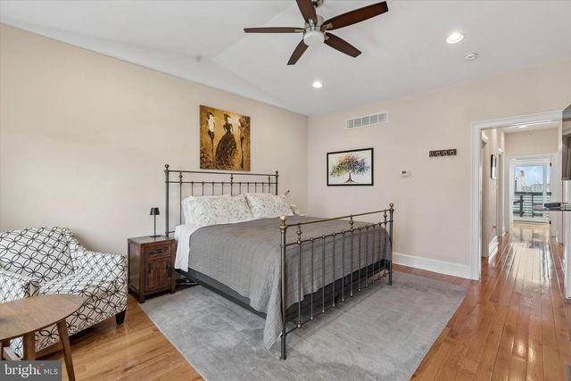 216 WENDOVER ST, Philadelphia, PA 19128