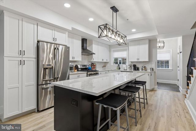 216 WENDOVER ST, Philadelphia, PA 19128