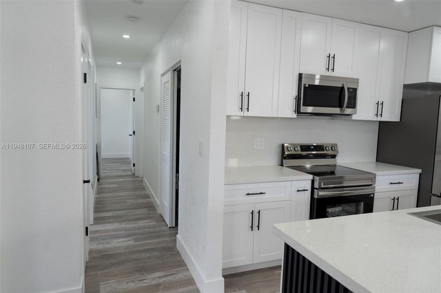 2600 NW 108th St, Miami, FL 33167