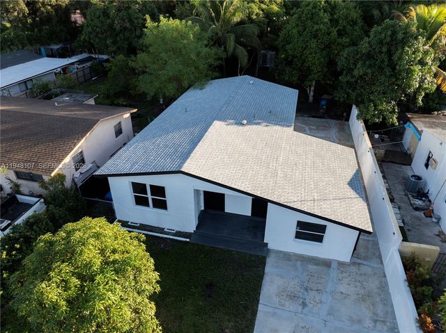 2600 NW 108th St, Miami, FL 33167