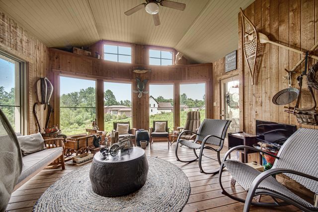 54 Braemar Drive, Valparaiso, IN 46385