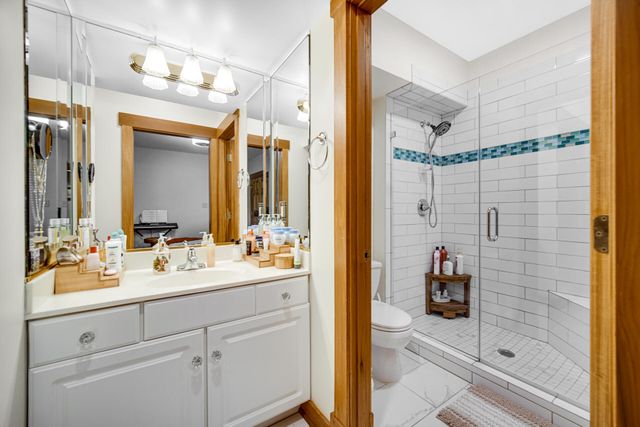 54 Braemar Drive, Valparaiso, IN 46385