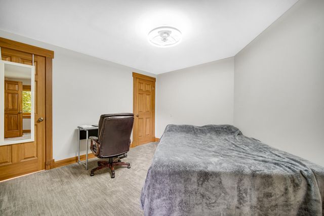 54 Braemar Drive, Valparaiso, IN 46385