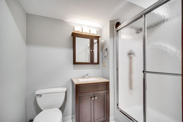 54 Braemar Drive, Valparaiso, IN 46385