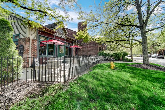 54 Braemar Drive, Valparaiso, IN 46385