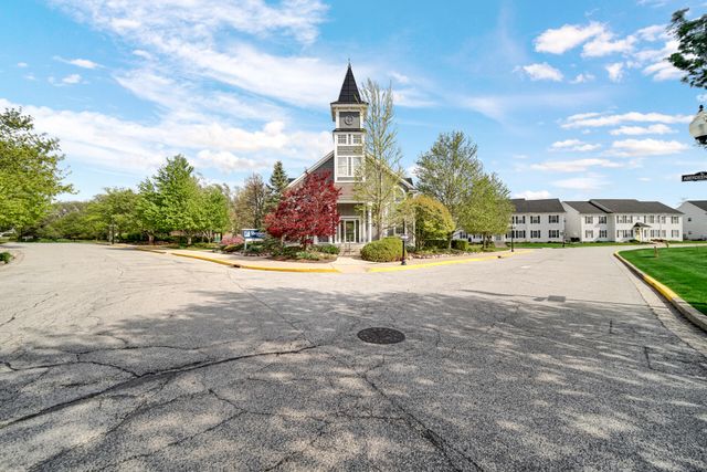 54 Braemar Drive, Valparaiso, IN 46385