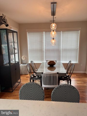 38 KYLE WAY, Ewing, NJ 08628
