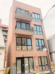 136-17 Carlton Place, Flushing, NY 11354
