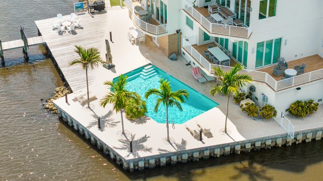 55 SE Seminole Street A, Stuart, FL 34994