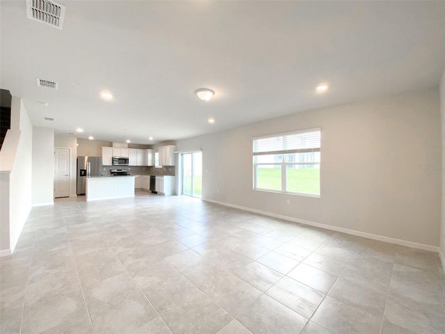 1579 ASPEN AVENUE, Davenport, FL 33837