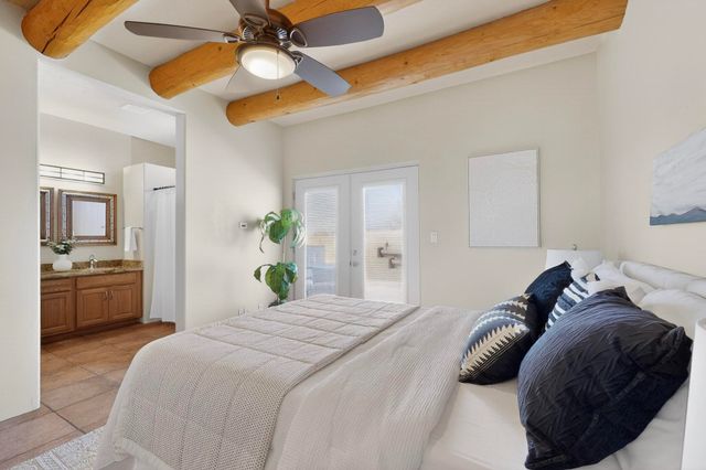 107 Johnson Mesa, Santa Fe, NM 87508