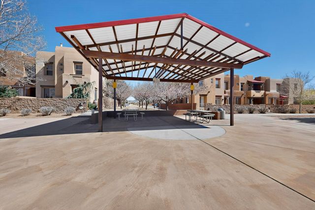 107 Johnson Mesa, Santa Fe, NM 87508