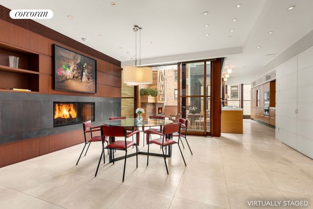 22 GRAMERCY Park S PH, New York City, NY 10003