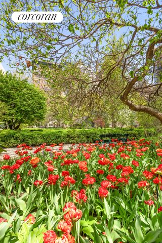22 GRAMERCY Park S PH, New York City, NY 10003