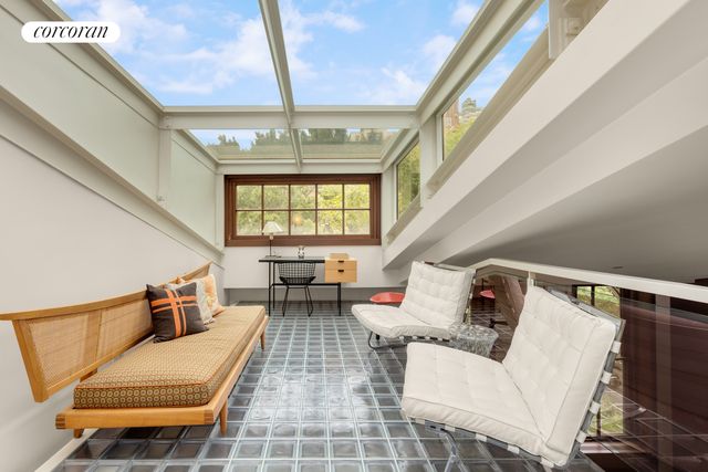 22 GRAMERCY Park S PH, New York City, NY 10003