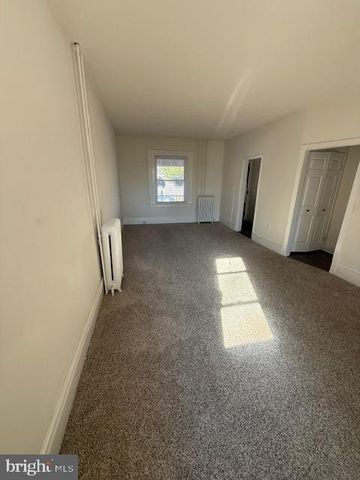 258 N 4TH ST, Perkasie, PA 18944