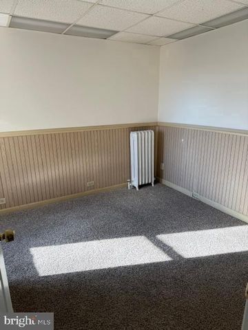 258 N 4TH ST, Perkasie, PA 18944