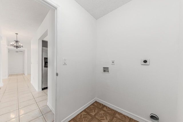 1126 SW Calmar Avenue, Port St. Lucie, FL 34953