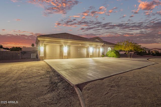 10310 W AVENIDA DEL SOL Street, Peoria, AZ 85383