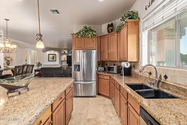 10310 W AVENIDA DEL SOL Street, Peoria, AZ 85383