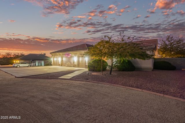 10310 W AVENIDA DEL SOL Street, Peoria, AZ 85383