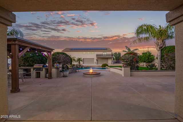 10310 W AVENIDA DEL SOL Street, Peoria, AZ 85383