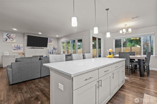 21204 113th Street Ct E, Bonney Lake, WA 98391