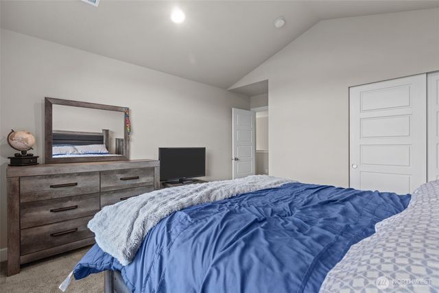 21204 113th Street Ct E, Bonney Lake, WA 98391