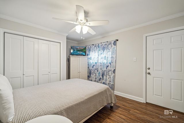 494 E 1st Avenue, Gulf Shores, AL 36542